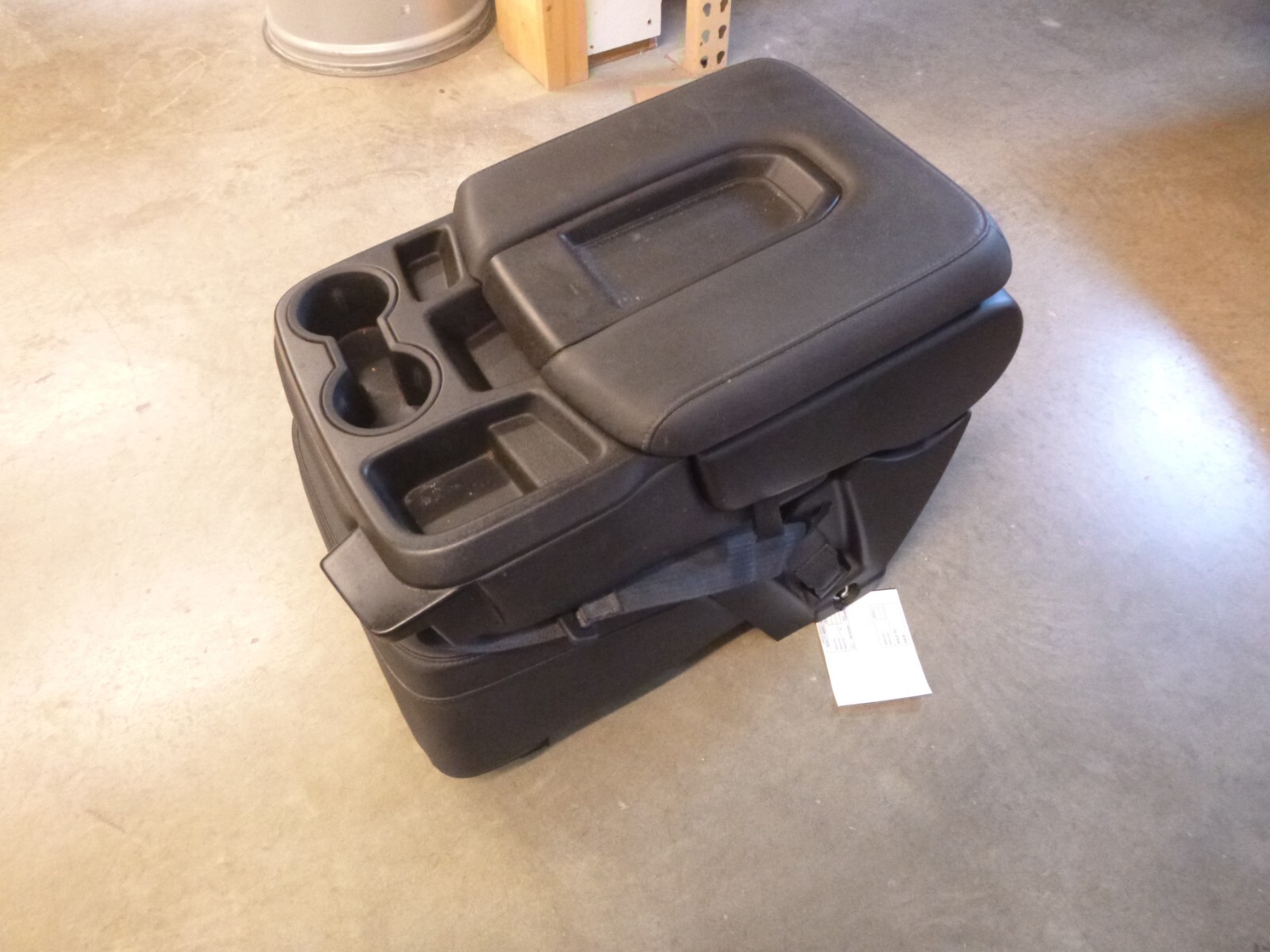 20192022 CHEVY SILVERADO GMC SIERRA CENTER CONSOLE JUMP SEAT BLACK