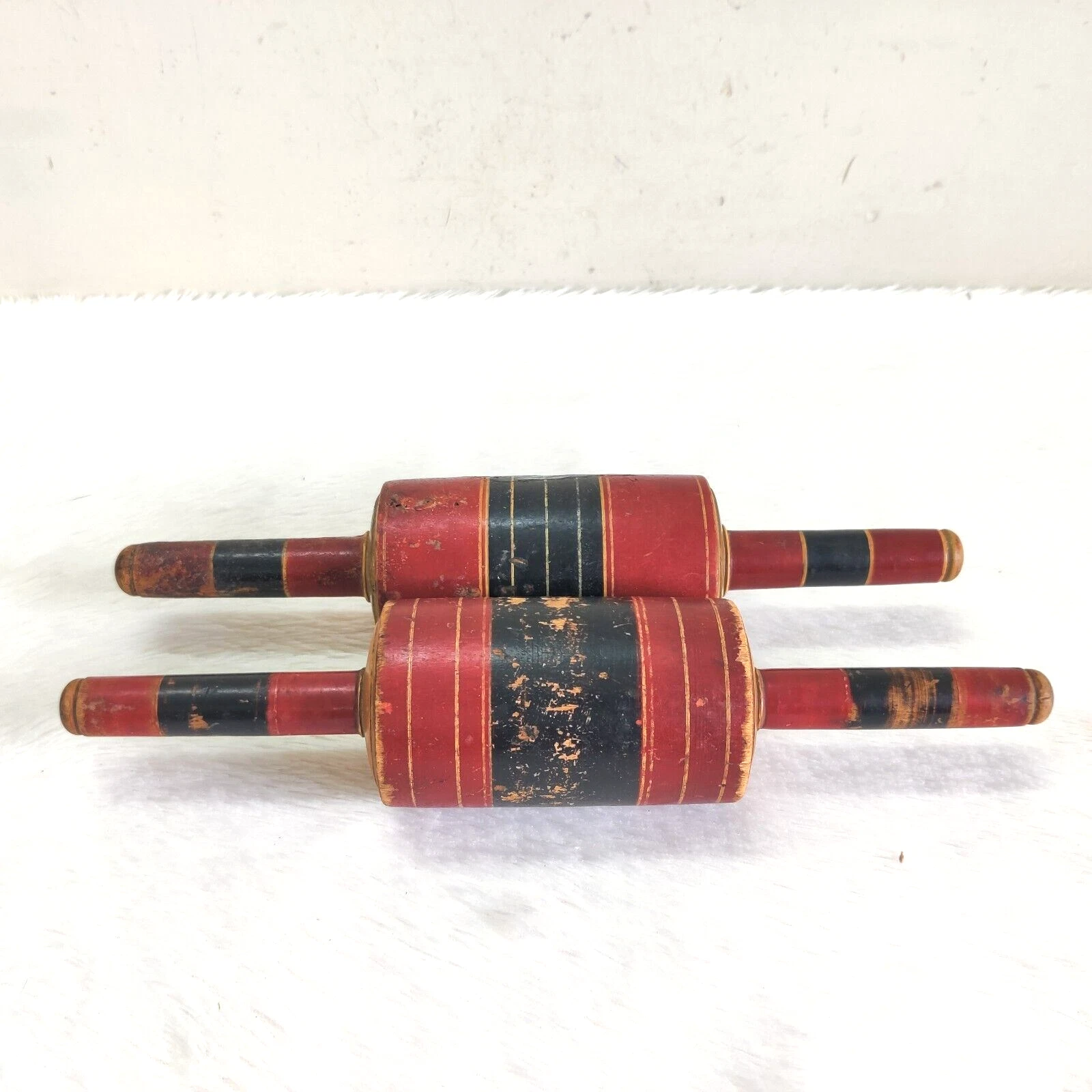 1920 Vintage Handmade Lacquered Tortilla Bread Bakers Wooden Rolling Pin 2Pc W22
Opens in a new wind