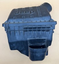 2004-2007 Jeep Liberty 3.7l Air Intake Filter Cleaner Housing Box Oem