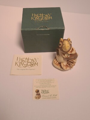Harmony Kingdom Royal Watch DRESSED TO KILL RWMU England 
