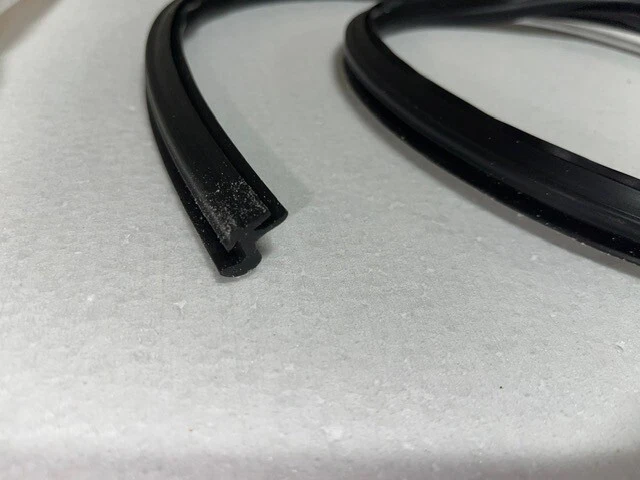 FOR 2001-2002 TOYOTA SEQUOIA  TOP SIDE MOLDING WFT 2215 - Изображение 2 из 3