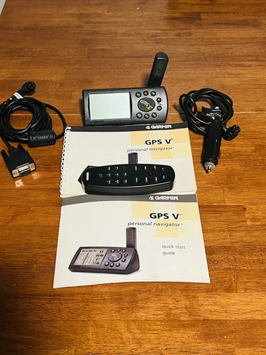 GARMIN GPS V Personal Navigator System.  TESTED/WORKS.