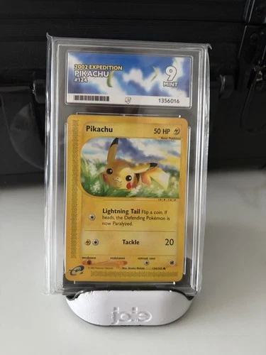 Pokémon TCG Expedition Base Pikachu Card 124/165 Ace 9 Mint WOTC Vintage