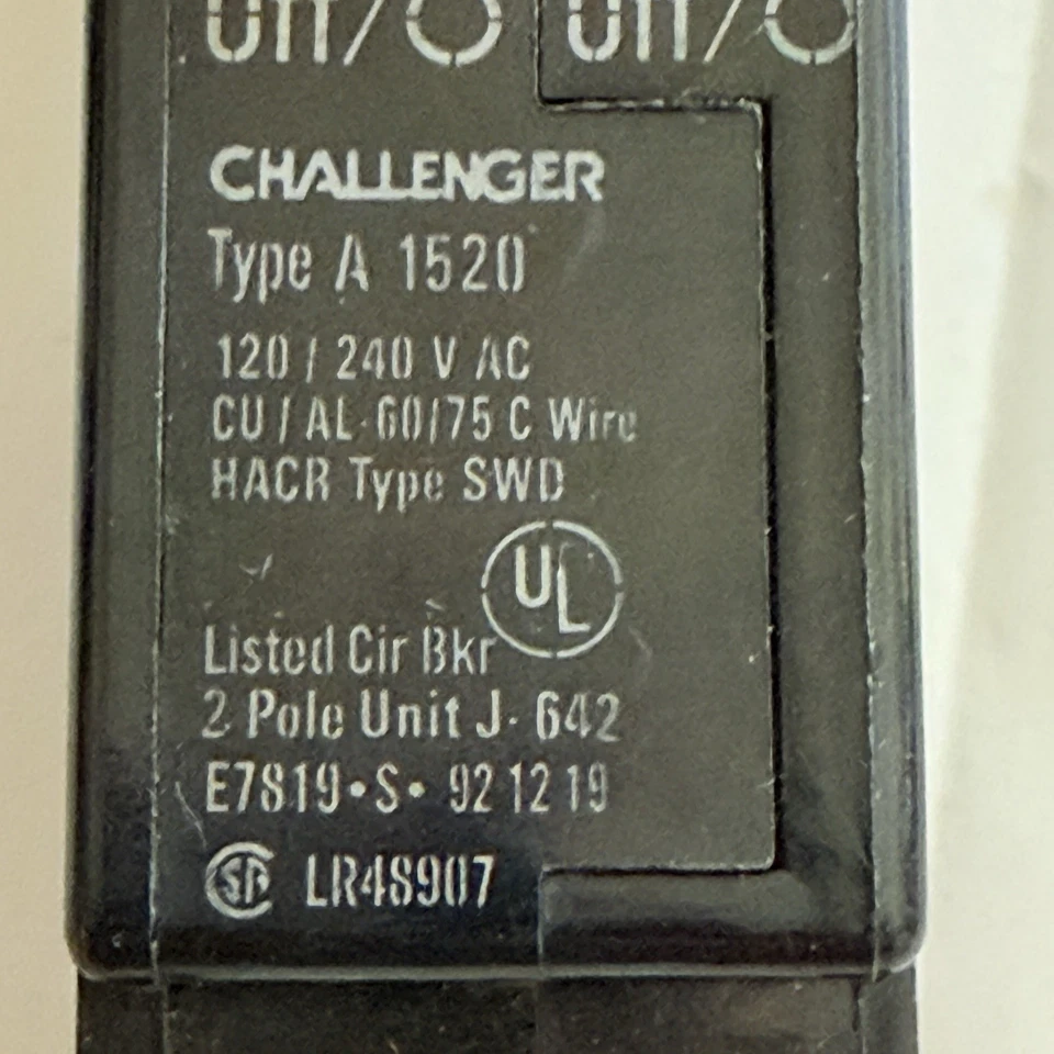Challenger GTE Sylvania A 型串联 15/20 安培 120/240 伏 A1520 断路器 — 第 3/4 张图片