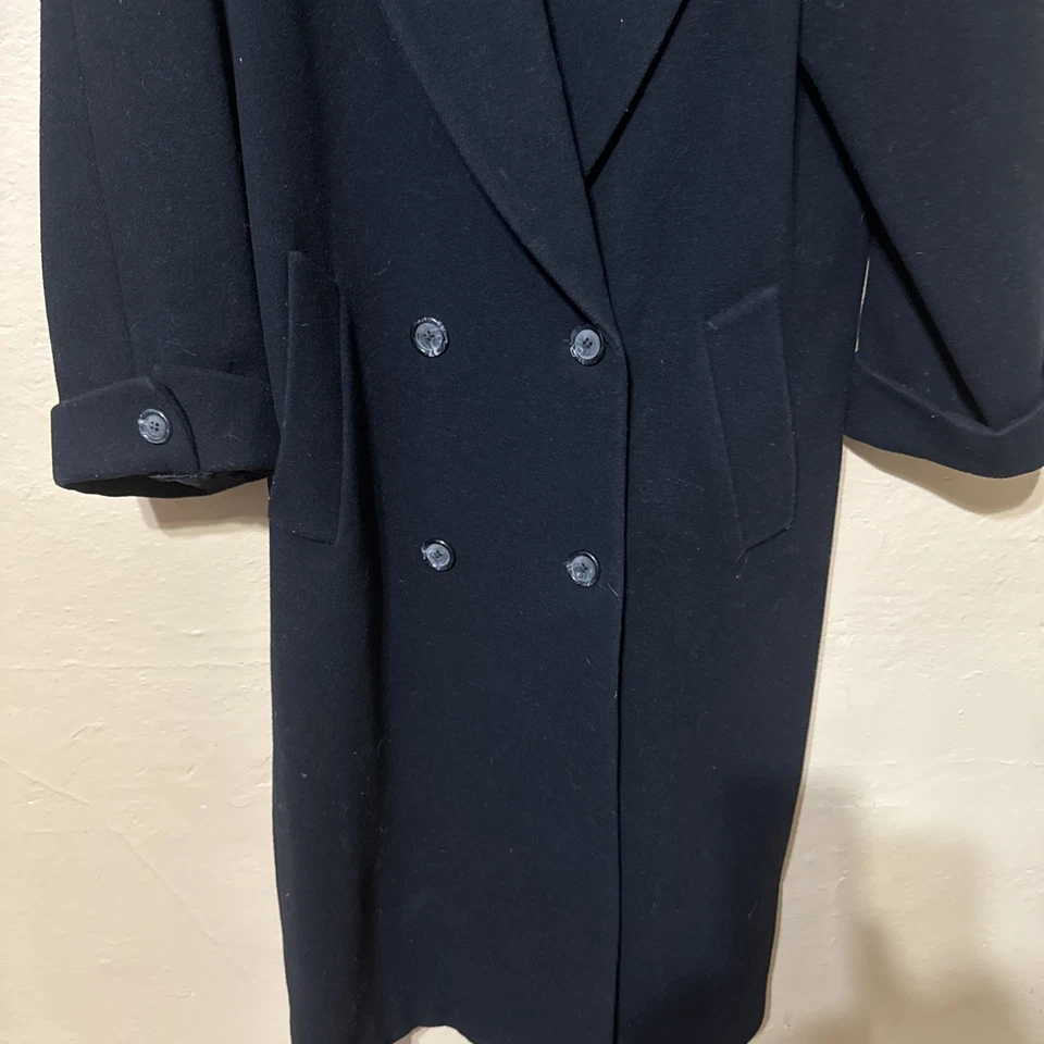Vintage Donny Brook Women's 8 black 100% wool Double-Breasted coat - Image 3 of 4