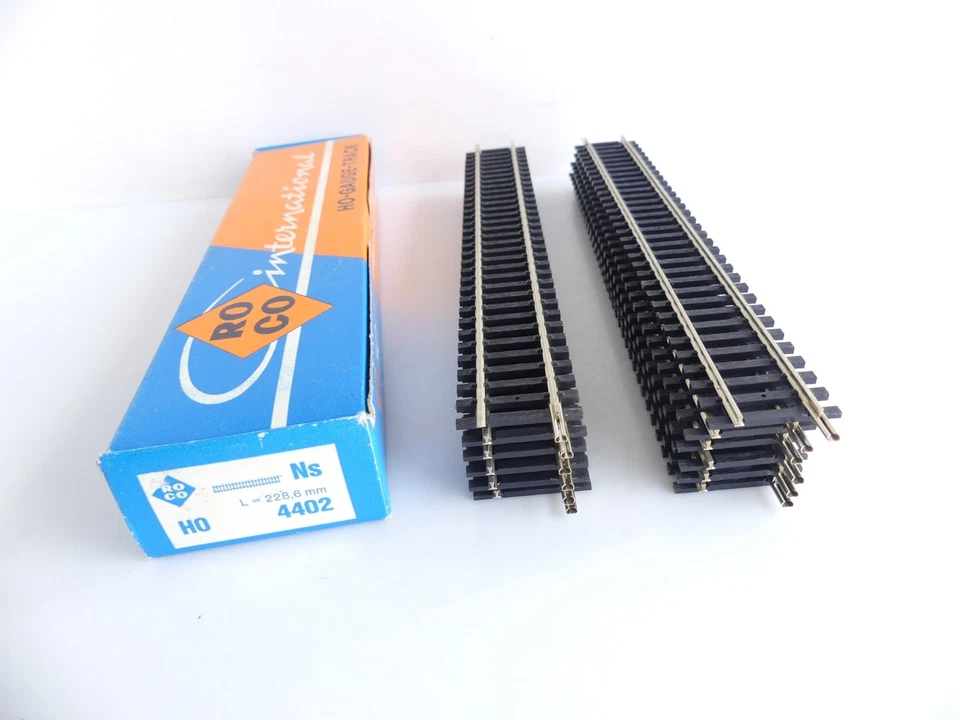 NEUF / 4402 / ROCO HO 12 RAILS DROITS 228,6 MM CODE 100 - Photo 2/2