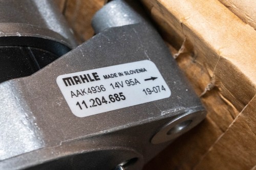 MAHLE 11.204.685 Alternator For Atlas / Deutz / Genie / Schaffer - Picture 4 of 6