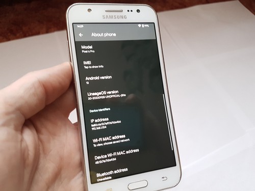 Samsung Galaxy J5 (2015) custom Android 13 Unlocked - Afbeelding 14 van 15