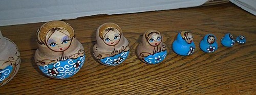 10 pcs Russian Matryoshka Gold Crown Nesting Dolls - Picture 6 of 9