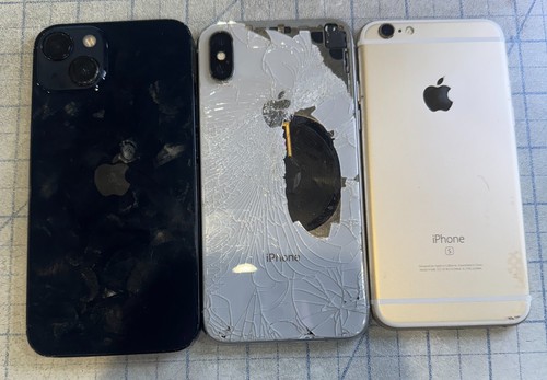 LOT OF 5 MISCELLANEOUS iPHONES - *AS-IS FOR SALVAGE/PARTS/DISASSEMBLY* - Photo 6 sur 6