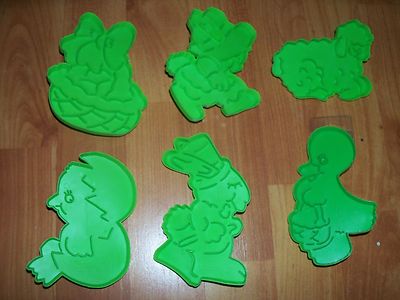  Easter 4''-5'' Green Cookie Cutter Vintage Wilton 1978 Large Set 6