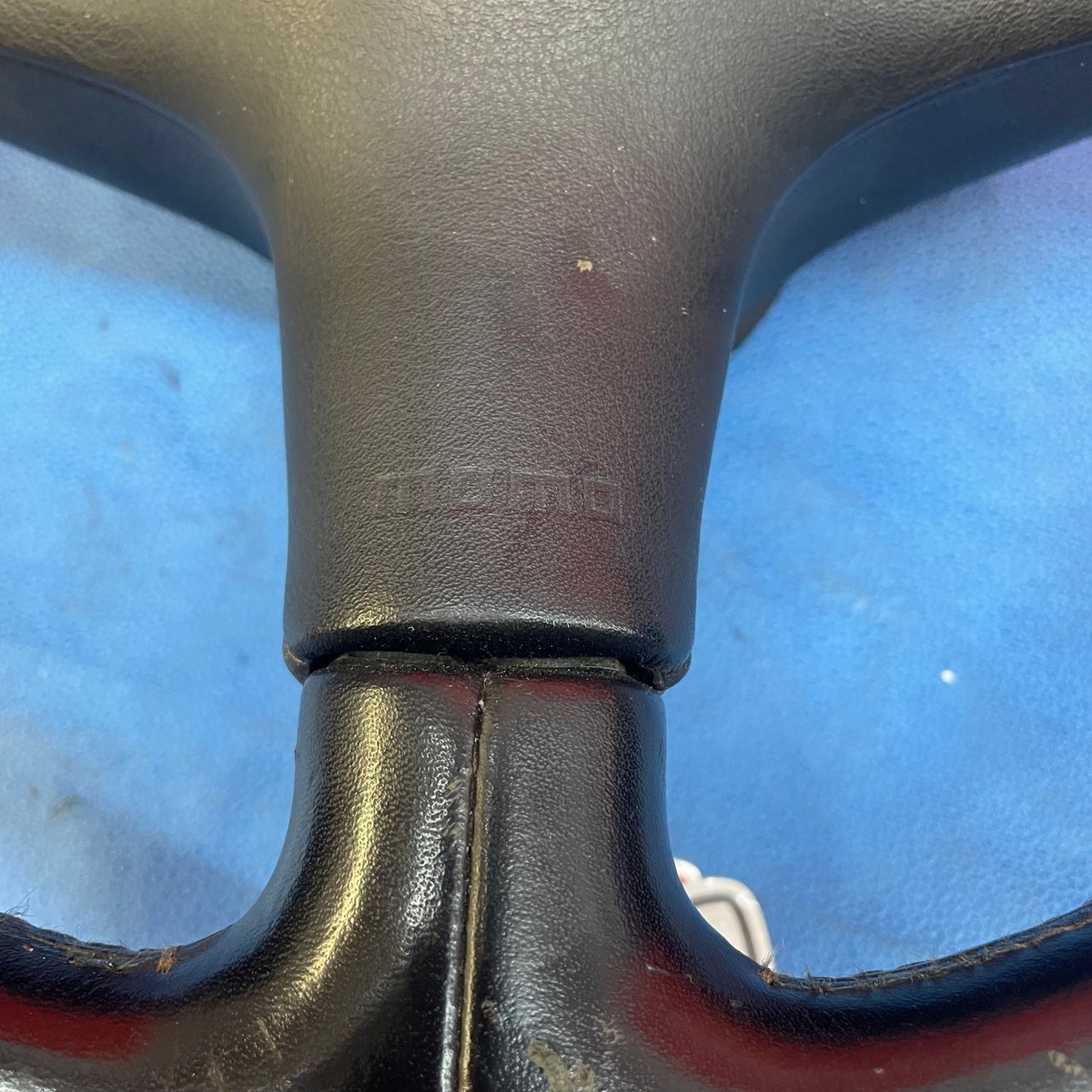 LHD, RHD OEM Genuine MOMO Steering Wheel JDM Mazda Rx7 FD3S