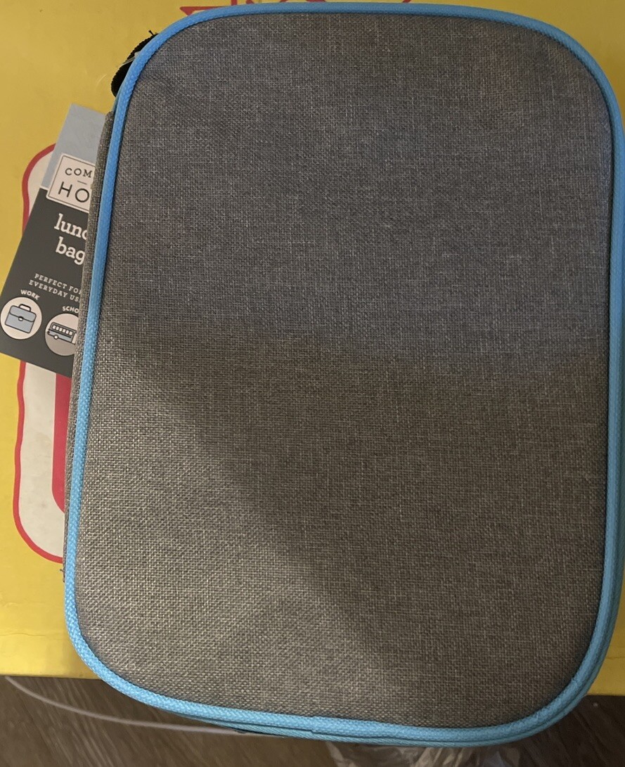 Foto 1 di 3