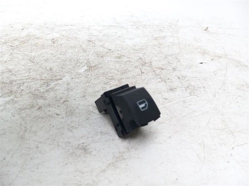 2012-2020 VOLKSWAGEN PASSAT REAR PASSENGER WINDOW SWITCH OEM - Picture 4 of 5