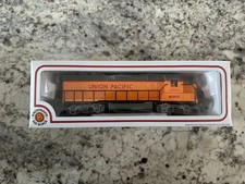 Bachmann HO Scale Union Pacific Diesel Locomotive 866- Original box