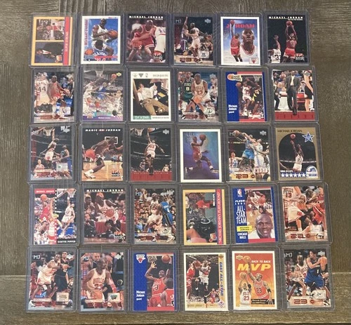 Michael Jordan Basketball Card Lot (30 Cards) - Chicago Bulls HOF GOAT Lot (F)