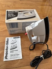 Proctor Silex  Lightweight Steam & Dry Iron w/Instructions I1321
