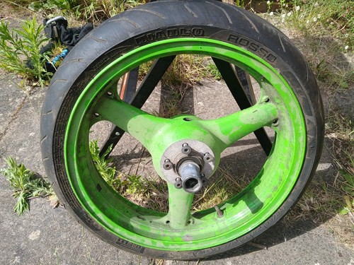 Kawasaki Ninja ZX6R 00-02 Wheels Front and Rear