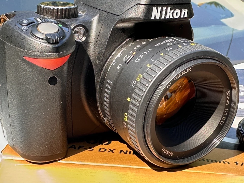 Nikon D60 DSLR IOB, 18-55mm VR Kit & Accs. + Nikon AF 50mm - Image 3 of 4