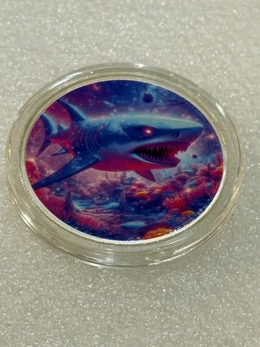 Hayleybug Mint  1 Troy Ounce .999 Silver Colored Great White Shark ~ 6 / 15 Mint