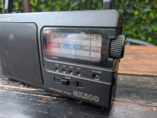 Panasonic GX500 (RF-3500) 4 band portable radio vgc with lead READ DESCRIPTION - Picture 2 of 9