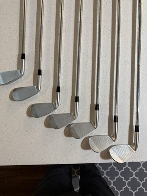 SRIXON ZXi4 IRON SET 4-AW / True Temper Dynamic Gold S300 STIFF