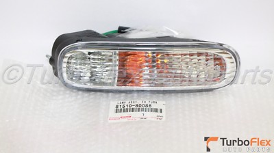 Toyota Supra 1997-1998 Front Bumper Clear Turn Signal Lamp Set