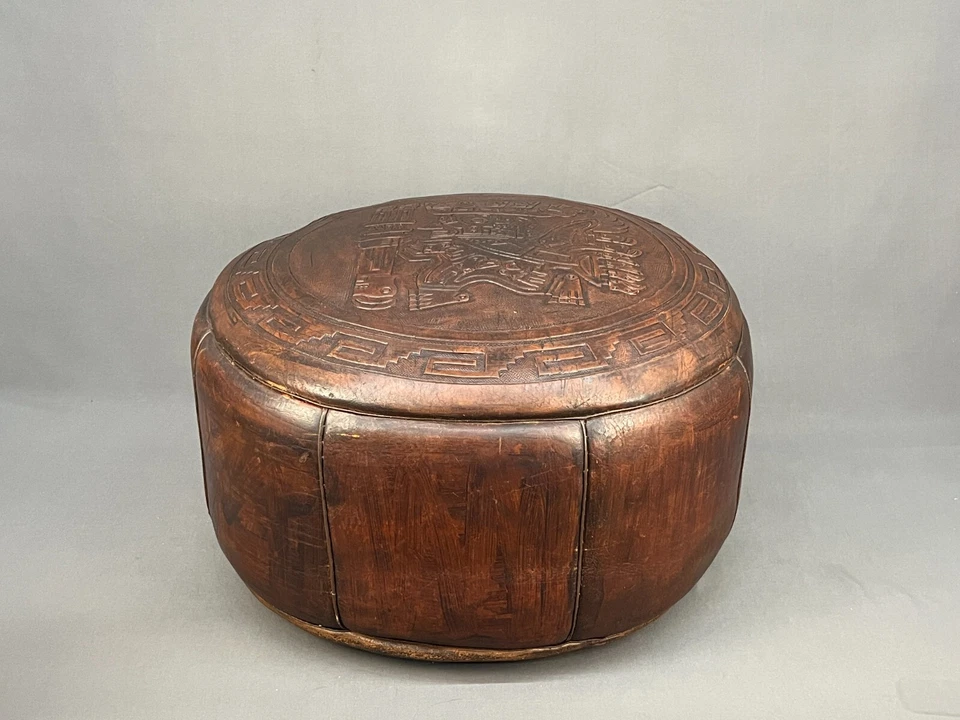 De Colección Marrón Cuero Tooled Peruano 20" Otomano Hassock con Asa; Años 40-50 Foto 4 de 4