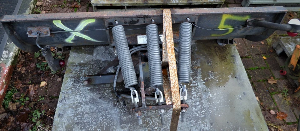 Kommunalmaschinen SCHNEESCHILD Schneepflug 1350mm Typ 1350 für multicar holder - Bild 2 von 3