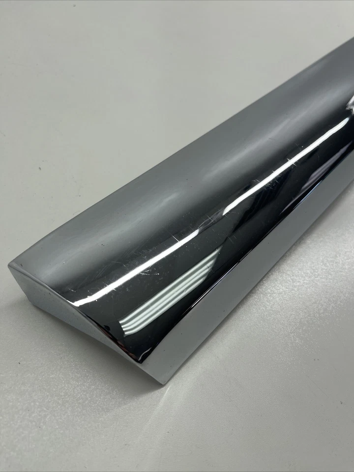 NOS 1957 58 Studebaker Commander Hood Bar 1326025 d5 - Image 2 of 4