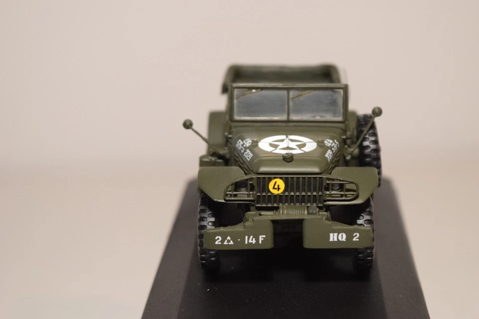 A52 1:43 VICTORIA R055 DODGE WC 57 COCHE DE COMANDO EJÉRCITO DE EE. UU. DÍA D 1944 VERDE SIN USAR, EN CAJA Foto 4 de 4