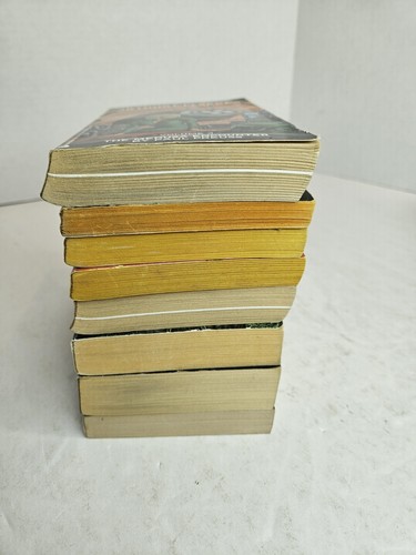 Lot of 8 Arthur C. Clarke Vintage Paperback Science Fiction Books Earthlight - Picture 6 of 6