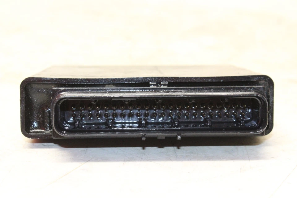 Suzuki SV650S 2003 OEM ECU UNIDAD DE CONTROLADOR DE COMPUTADORA CAJA NEGRA ECM CDI Foto 3 de 4