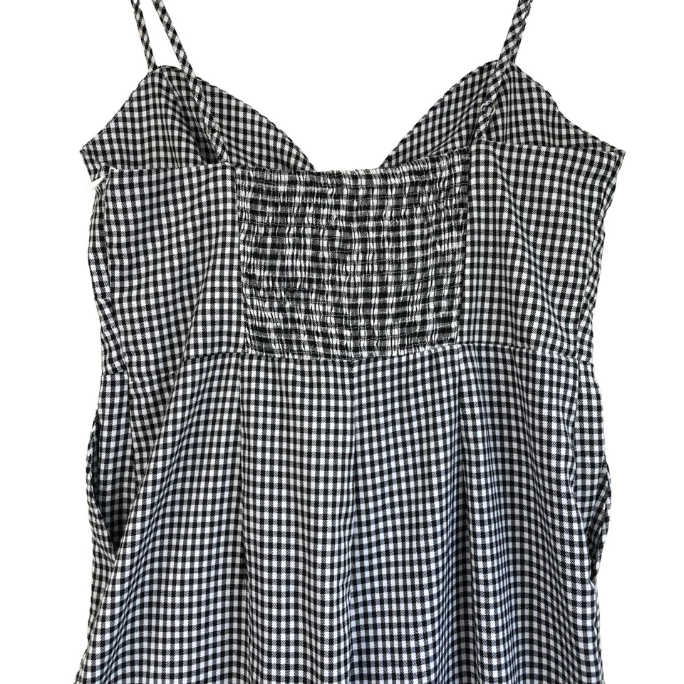 Mono FOREVER 21 Negro Blanco Cuadros Pantalones de Una Pieza Corbata Frontal Correa Fina Grande Foto 4 de 4