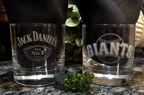 San Francisco GIANTS MLB Jack Daniel’s Old No. 7 Rocks Glasses (2)  PRISTINE!