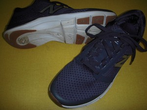 new balance 700 sneakers