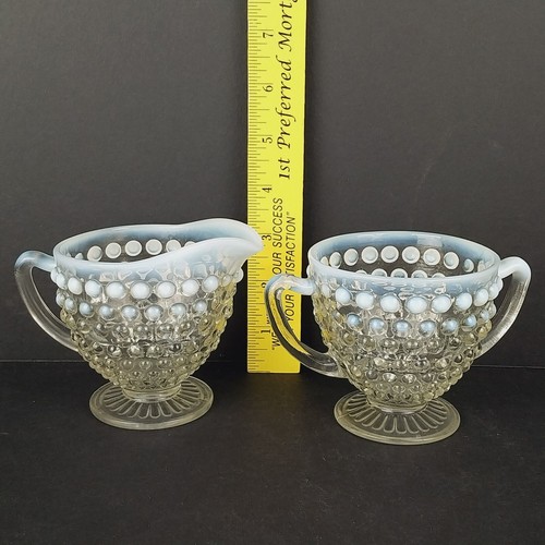 Vintage Anchor Hocking Moonstone Opalescent Glass Hobnail Cream and Sugar Set - Picture 5 of 5