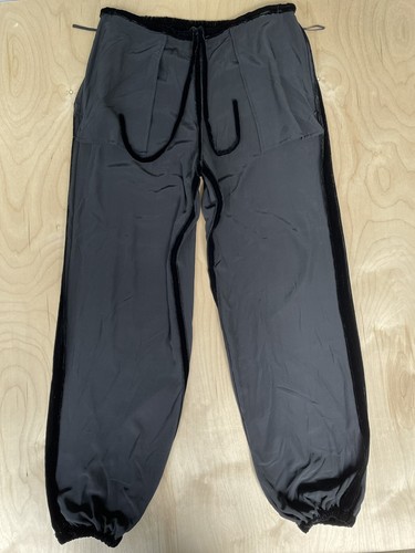 Pantalones Hermes Paris Terciopelo Negro Mezcla de Seda Hechos en Francia 2 Bolsillos Cordón 40 - Imagen 7 de 7