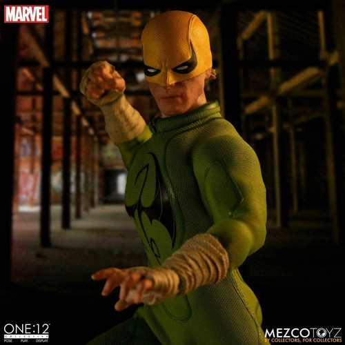 Mezco One:12 Collective Iron Fist 1:18 Scale Action Figure Marvel In Stock - 第 3/12 張圖片