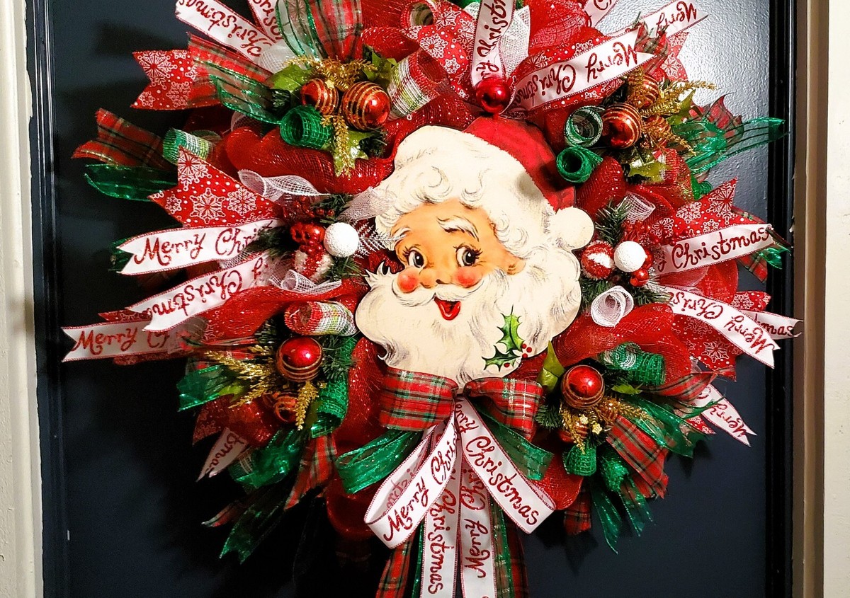 　Decorated Christmas Wreath Pink Christmas Wreath for Front Door, Pink Christmas Home