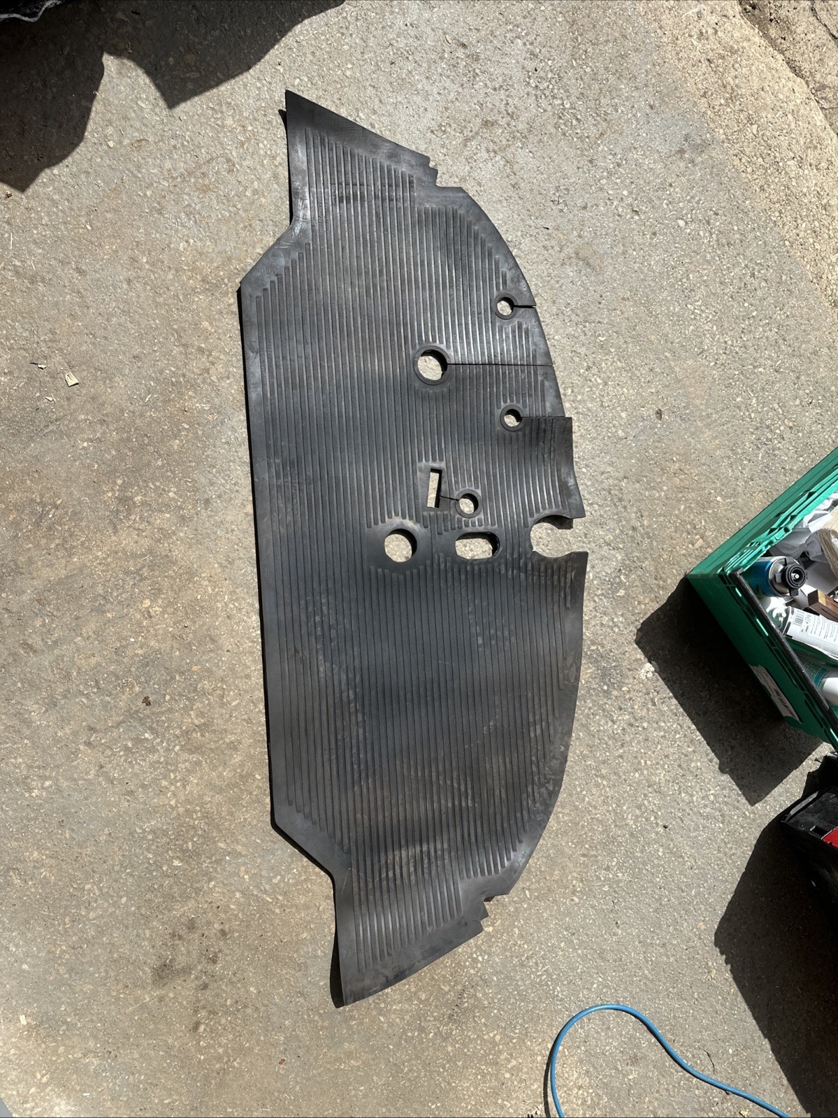 Picture 1 of 4