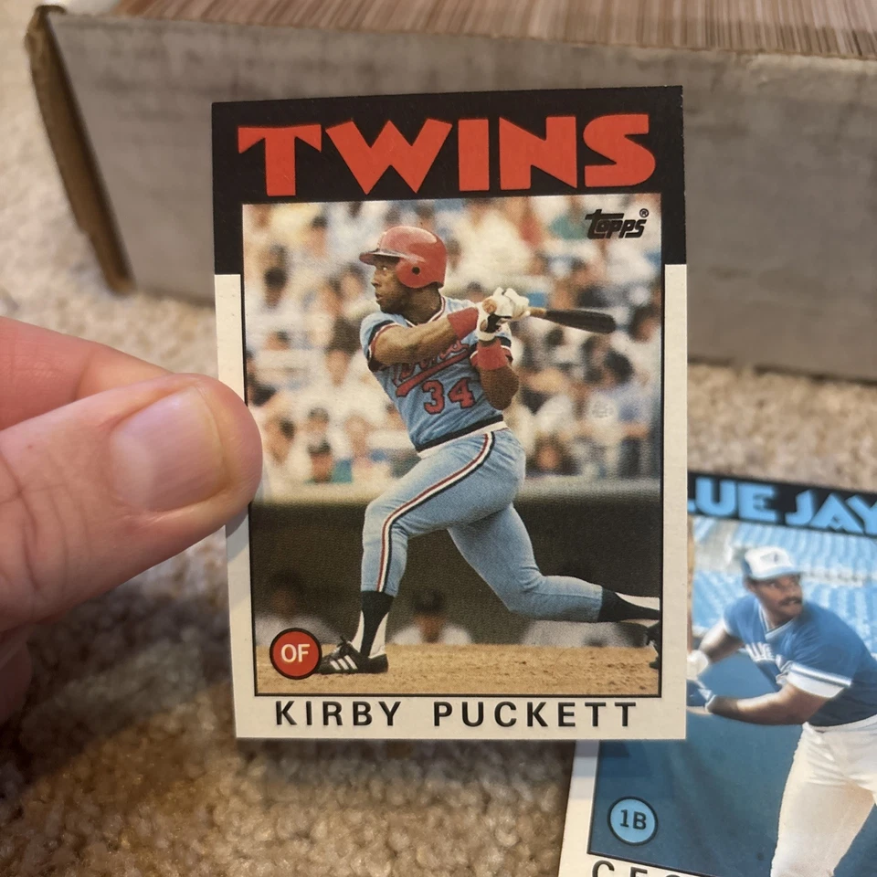 1986 Topps Baseball Complete Set #1-792 - Nolan Ryan Cecil Fielder RC Near Mint+ - Image 2 of 4