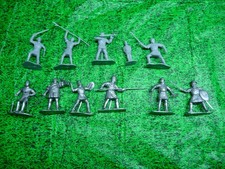 MEDIEVAL LOT  12 DEAL   1/32 SOFT PLASTIC