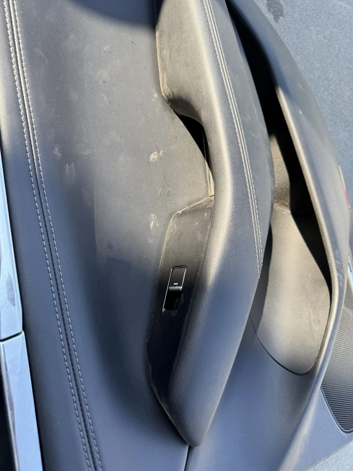 Mazda 6 2018-2021 puerta interior trasera derecha lado del pasajero panel cubierta de moldura OEM Foto 4 de 4