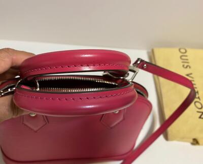 Authentic Louis Vuitton Alma BB Pink Epi Leather Handbag with strap