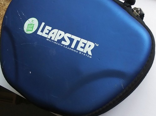 Leap Frog Leapster Blue Protective Carrying Case, Case Only. - Picture 5 of 6