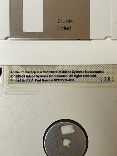 Adobe Photoshop 2.0.1 Software For Mac 3.5 Inch Floppy & Apple Laser Writer Disk - Picture 10 of 12