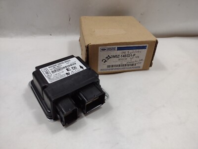 Genuine OEM Ford DM5Z-14B321-P 2013-2018 C-Max Control Module