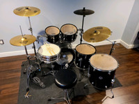 *NEW PRICE* 6 Piece Precision Percussion Drum Set