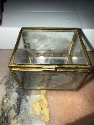 Vintage Mirrored Footed Brass Tone Etched Bird Beveled Glass Trinket Jewelry Box